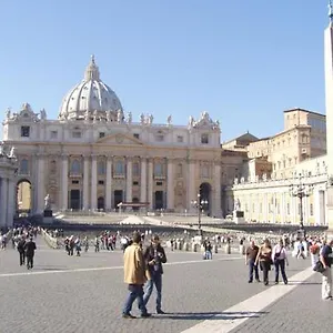 Vatican Low Cost Apartament
